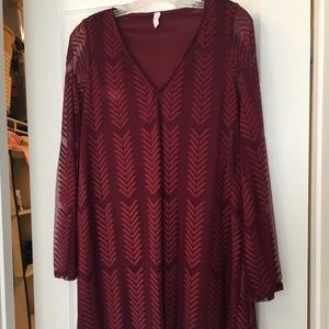 Pinkblush Maternity Dress - Lace Chevron - Sz LRG